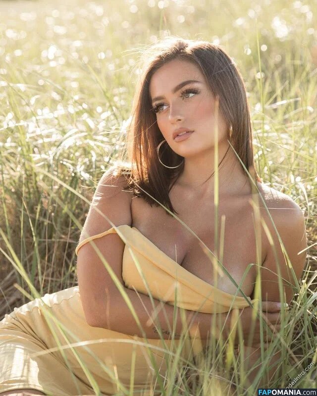 Ava Thompson Nahý OnlyFans  Uniklá fotka #3