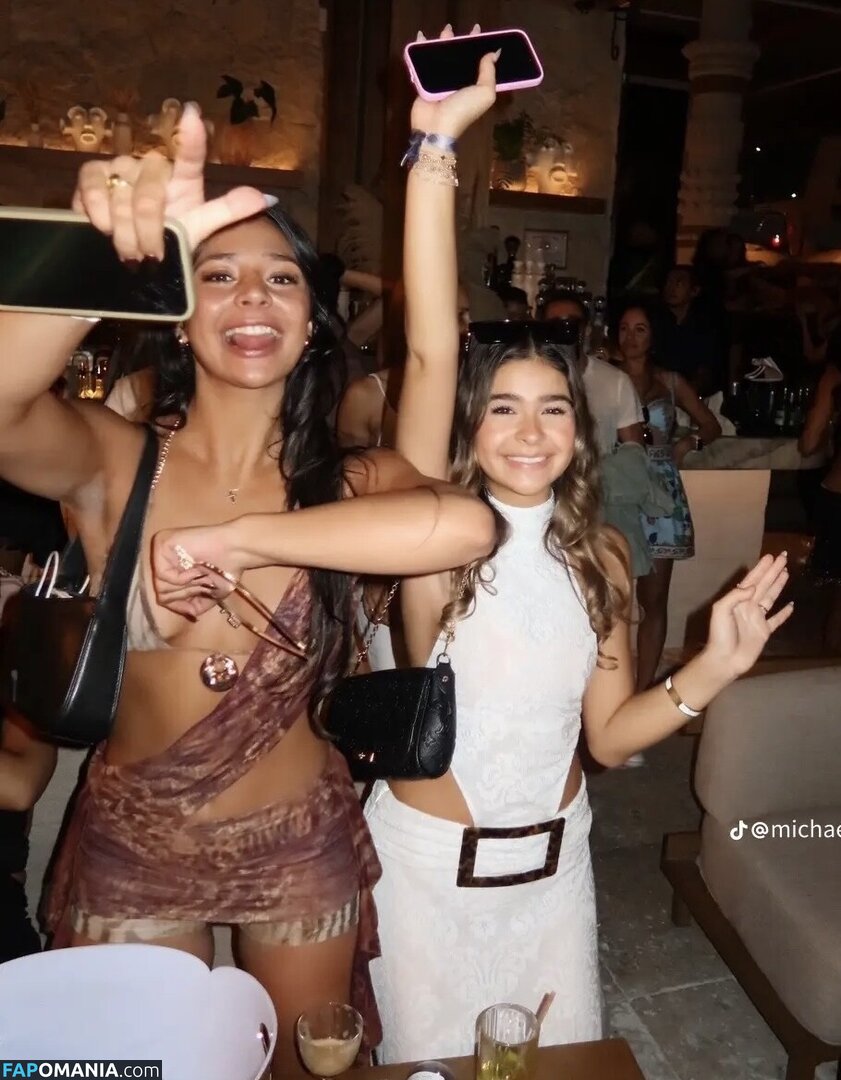 avaasanto / lifes.a.party.sorry.mom Nahý OnlyFans  Uniklá fotka #7