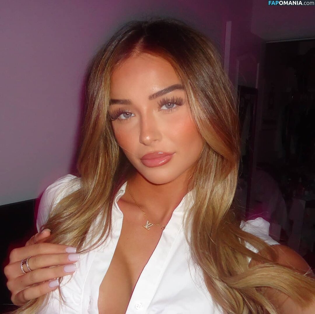 avamajury Nahý OnlyFans  Uniklá fotka #4