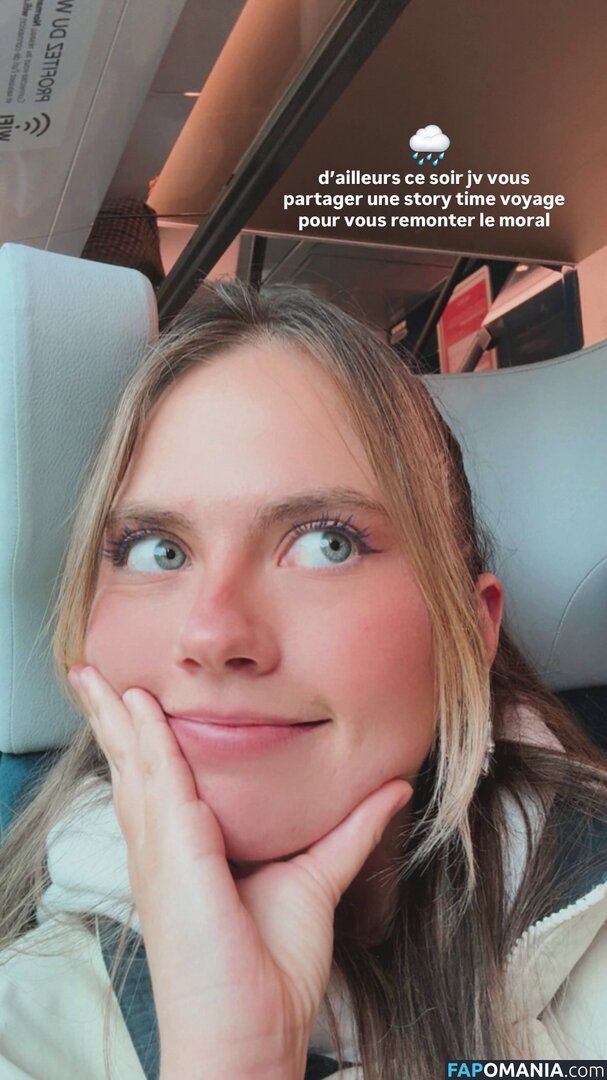 Axelle Maga / axelle.maga Nahý OnlyFans  Uniklá fotka #7