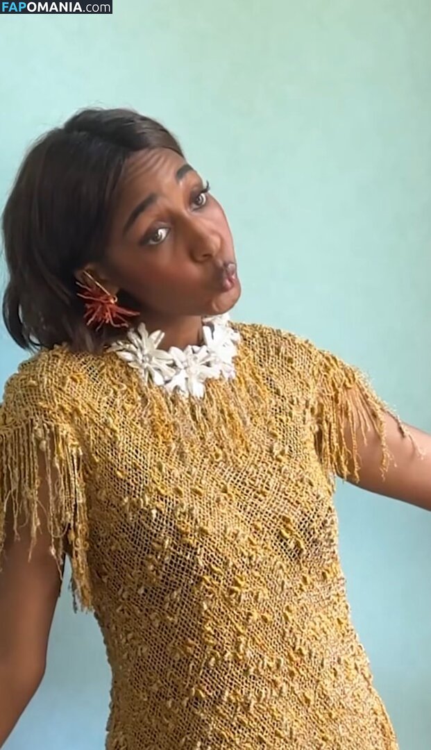 Ayo Edebiri / ayoedebiri Nahý OnlyFans  Uniklá fotka #14