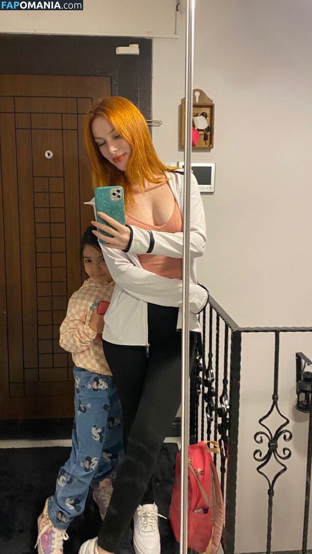 Aysennyuksel / moonbae.8 Nahý OnlyFans  Uniklá fotka #18