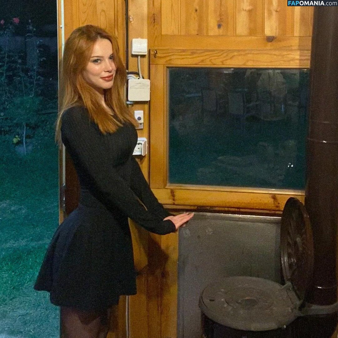 Aysennyuksel / moonbae.8 Nahý OnlyFans  Uniklá fotka #20
