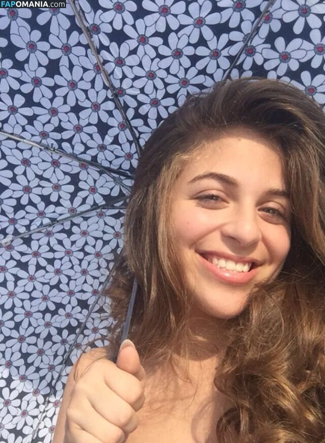 Baby Ariel Nahý OnlyFans  Uniklá fotka #10