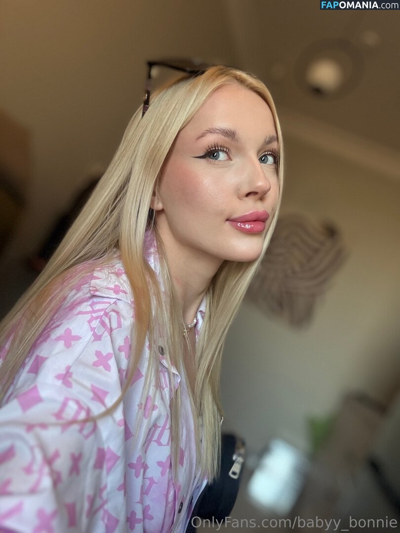 baaby.bon / baby_bonn Nahý OnlyFans  Uniklá fotka #3
