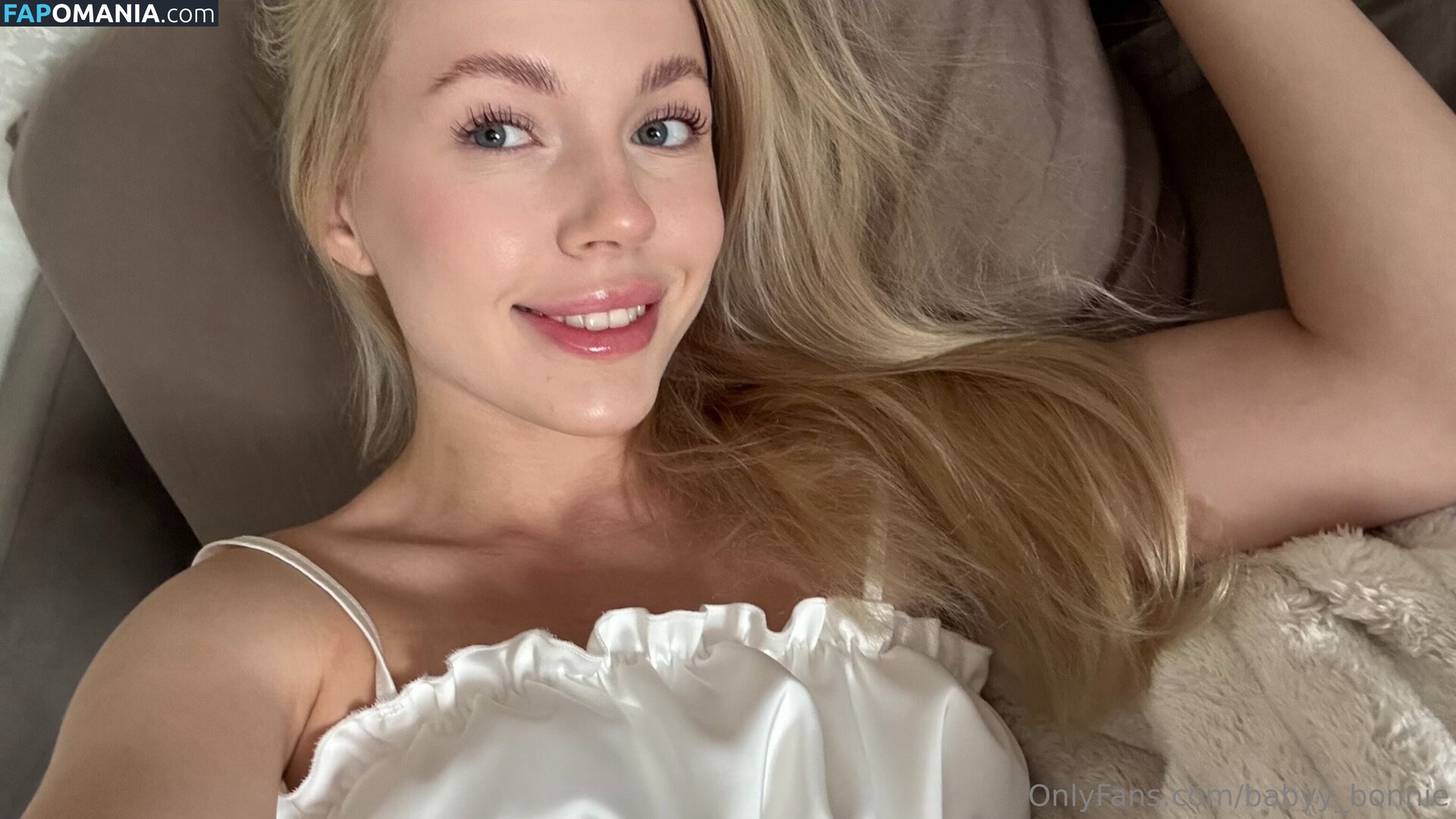 baaby.bon / baby_bonn Nahý OnlyFans  Uniklá fotka #6