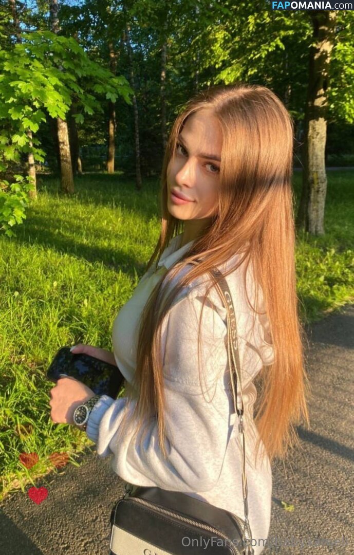 babyxameli Nahý OnlyFans  Uniklá fotka #9