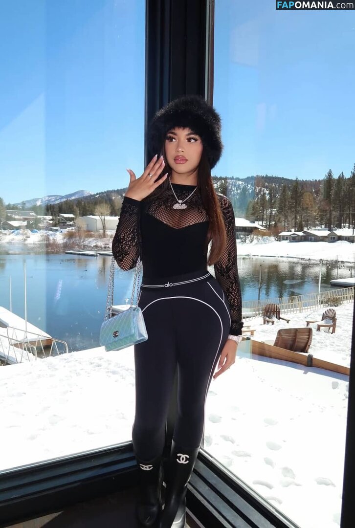 babycali / babyycalle / notbabycalle Nahý OnlyFans  Uniklá fotka #2