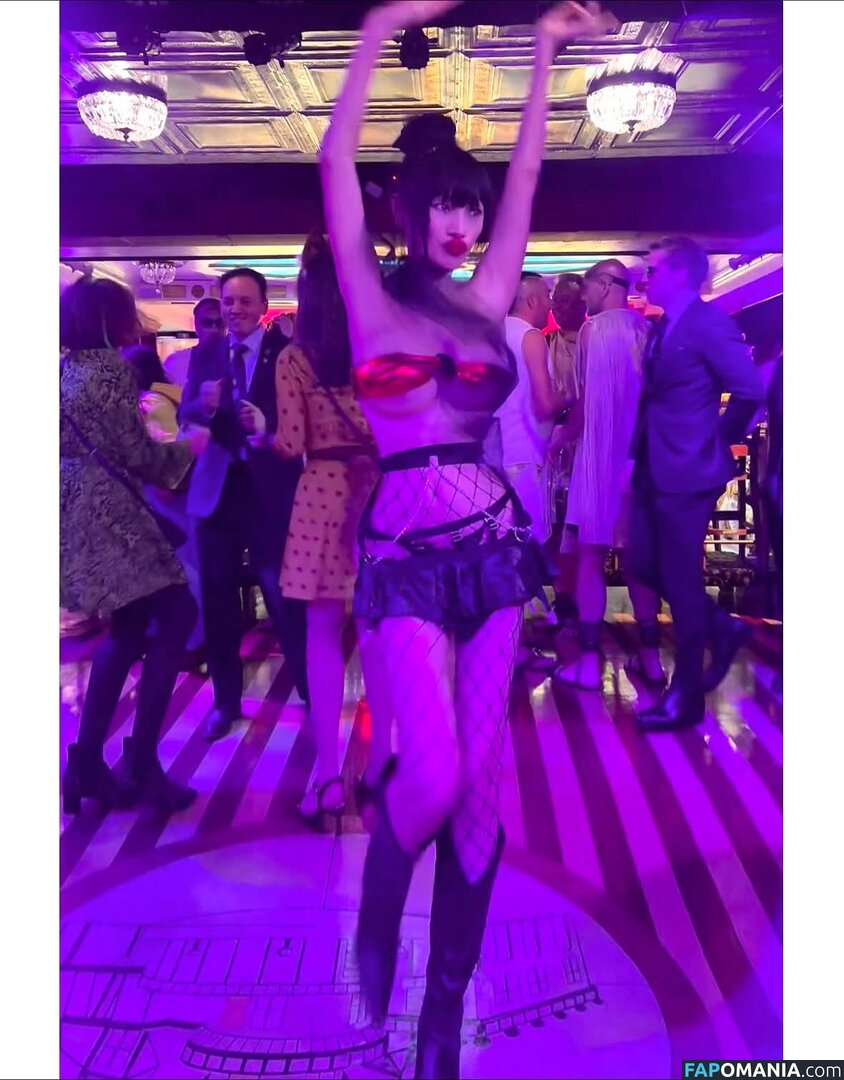 Bai Ling / iambailing Nahý OnlyFans  Uniklá fotka #639