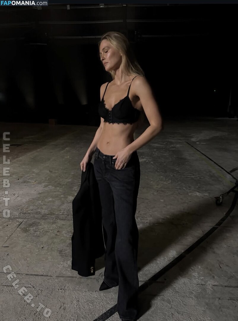Bar Refaeli / bar.refaeli / barrefaeli / https: Nahý OnlyFans  Uniklá fotka #238