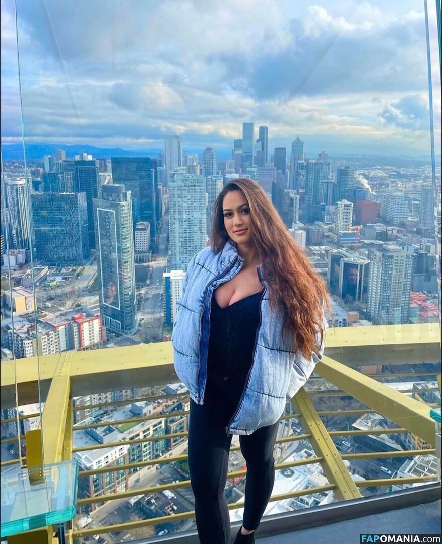 Baristapoema / Poema / https: / poemaa Nahý OnlyFans  Uniklá fotka #42