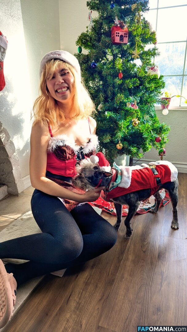 Aquentine / Bessy Q / Final Girlz / Justa Queen / Quynh Văn / _bessy.q_ Nahý OnlyFans  Uniklá fotka #19