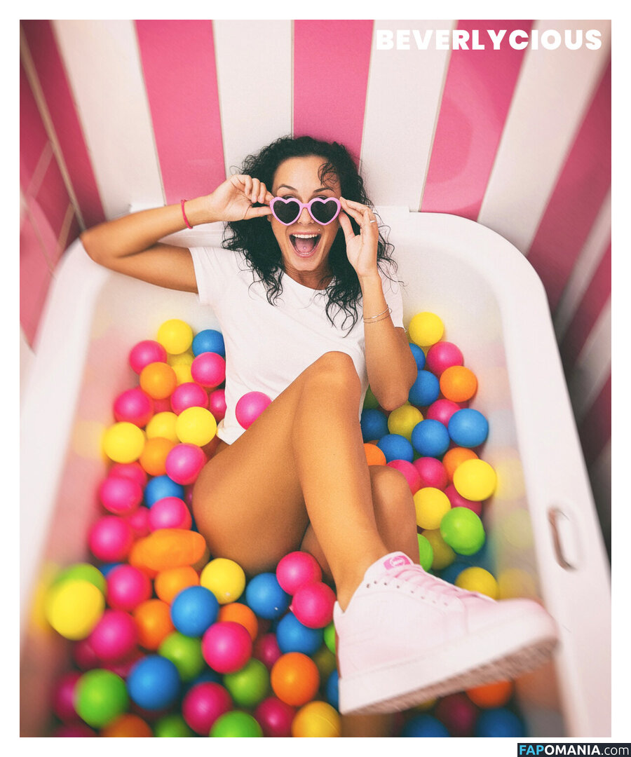 beverlyciousxxx_free Nahý OnlyFans  Uniklá fotka #8