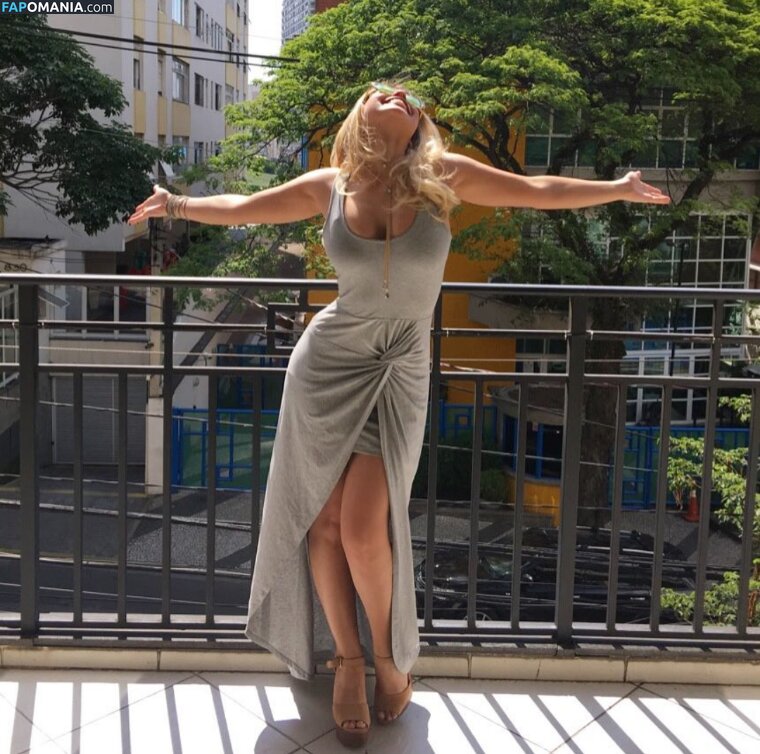 Bianca Alencar / Dubladora / Voice actress / biancaalencarof / biancaalencaroficial Nahý OnlyFans  Uniklá fotka #7