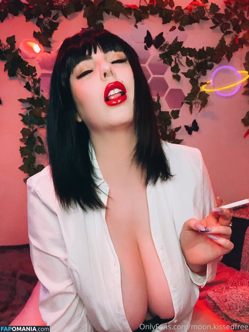 bigtitttygffree / bigtittygothgf_ Nahý OnlyFans  Uniklá fotka #26