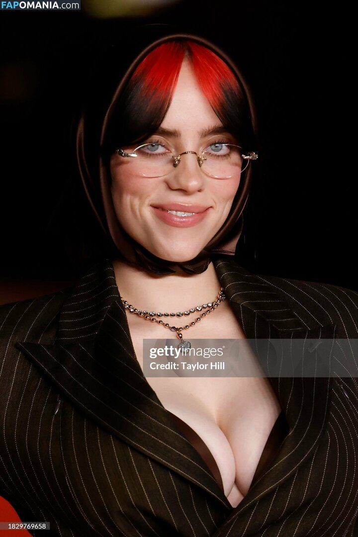 Billie Eilish / Fake / billeeilish / billieeilish Nahý OnlyFans  Uniklá fotka #926