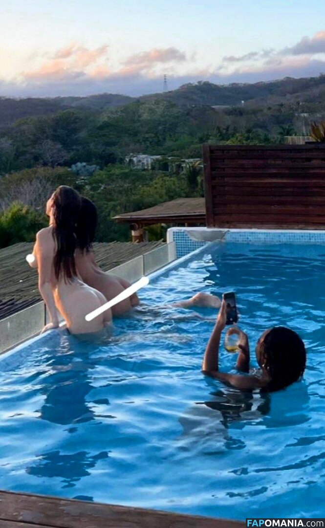 Billie Eilish / Fake / billeeilish / billieeilish Nahý OnlyFans  Uniklá fotka #1469