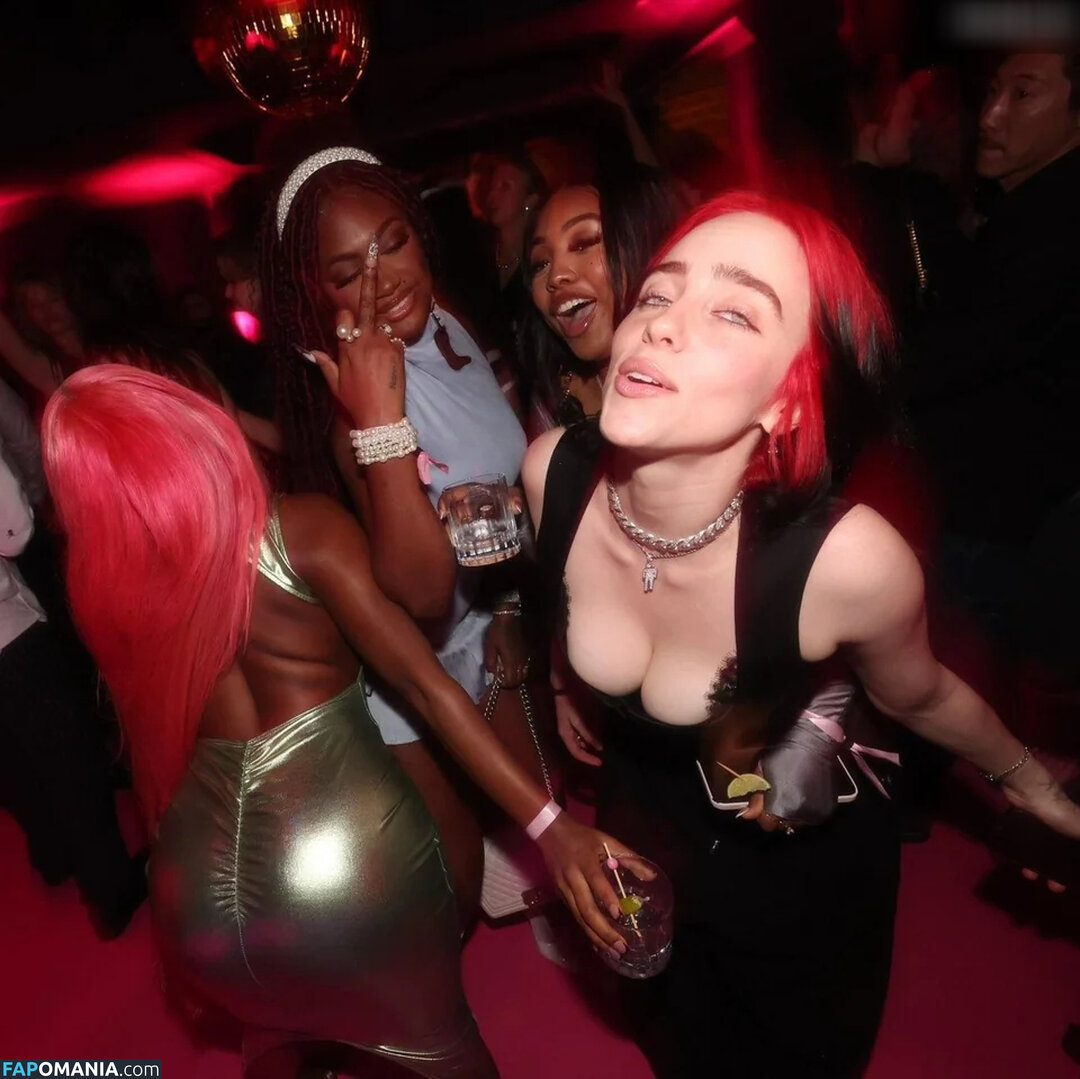 Billie Eilish / Fake / billeeilish / billieeilish Nahý OnlyFans  Uniklá fotka #1999