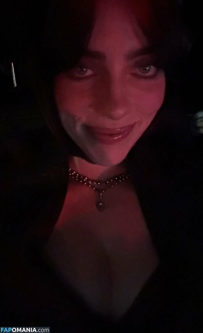 Billie Eilish / Fake / billeeilish / billieeilish Nahý OnlyFans  Uniklá fotka #2196