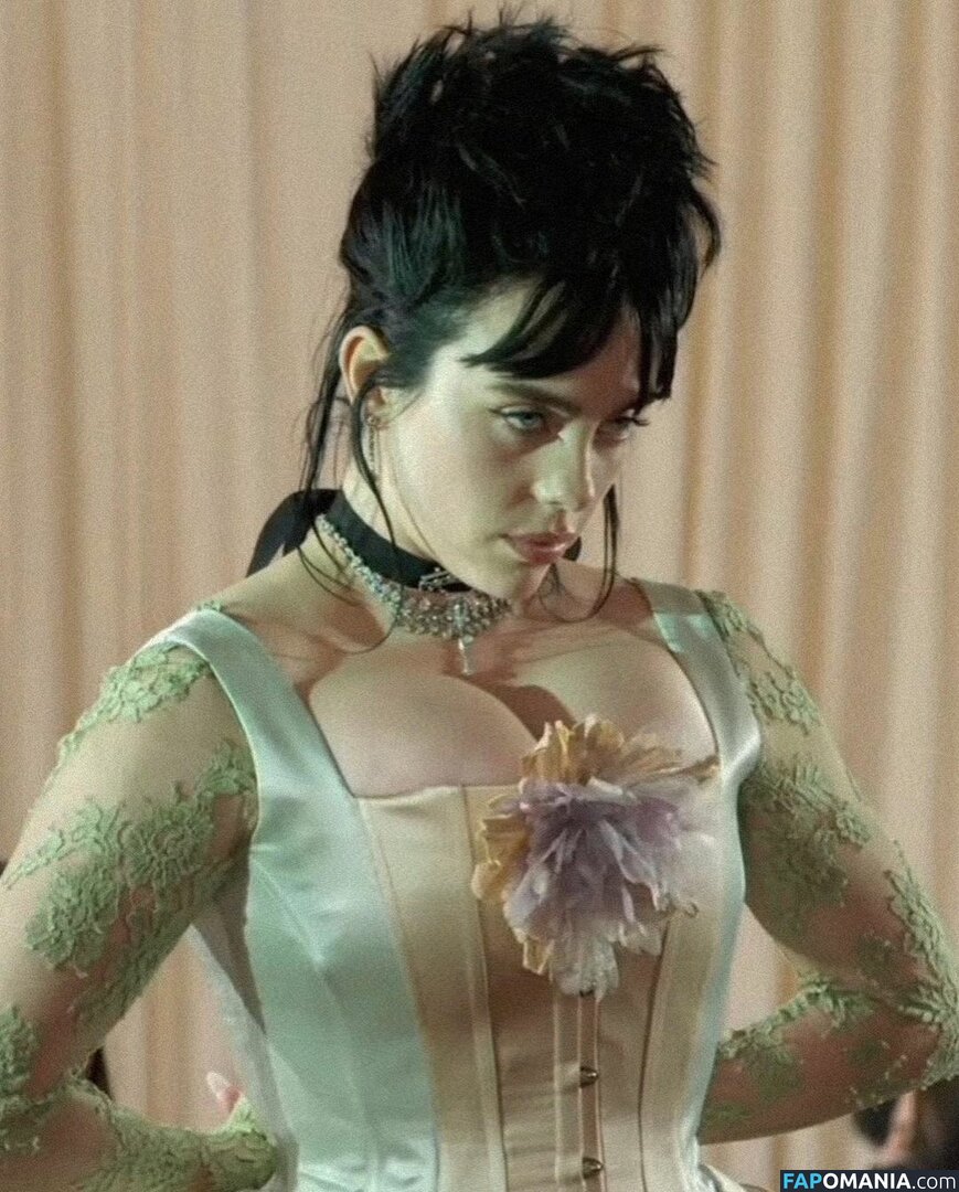 Billie Eilish / Fake / billeeilish / billieeilish Nahý OnlyFans  Uniklá fotka #2217