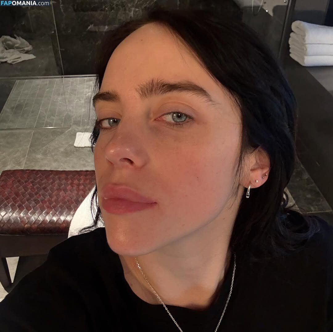 Billie Eilish / Fake / billeeilish / billieeilish Nahý OnlyFans  Uniklá fotka #2237