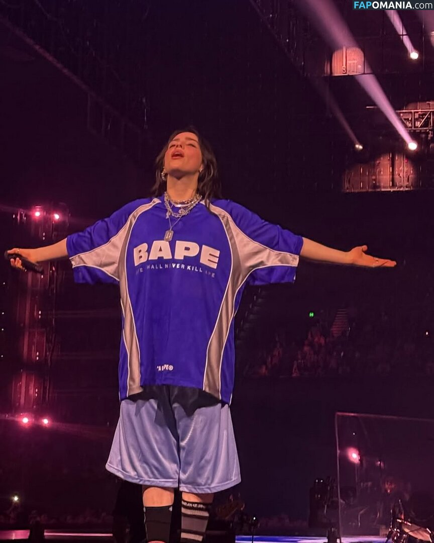 Billie Eilish / Fake / billeeilish / billieeilish Nahý OnlyFans  Uniklá fotka #2260