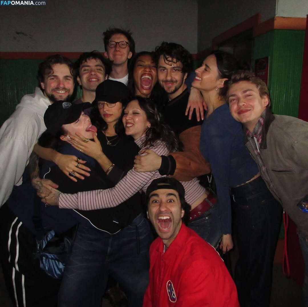 Billie Eilish / Fake / billeeilish / billieeilish Nahý OnlyFans  Uniklá fotka #2266