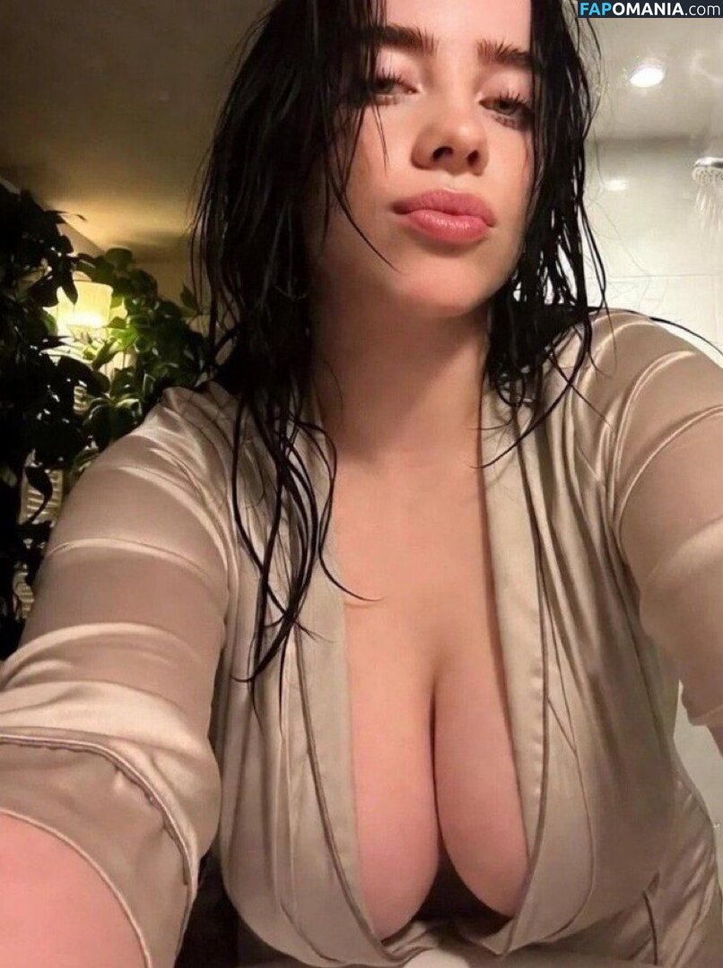 Billie Eilish / Fake / billeeilish / billieeilish Nahý OnlyFans  Uniklá fotka #2282