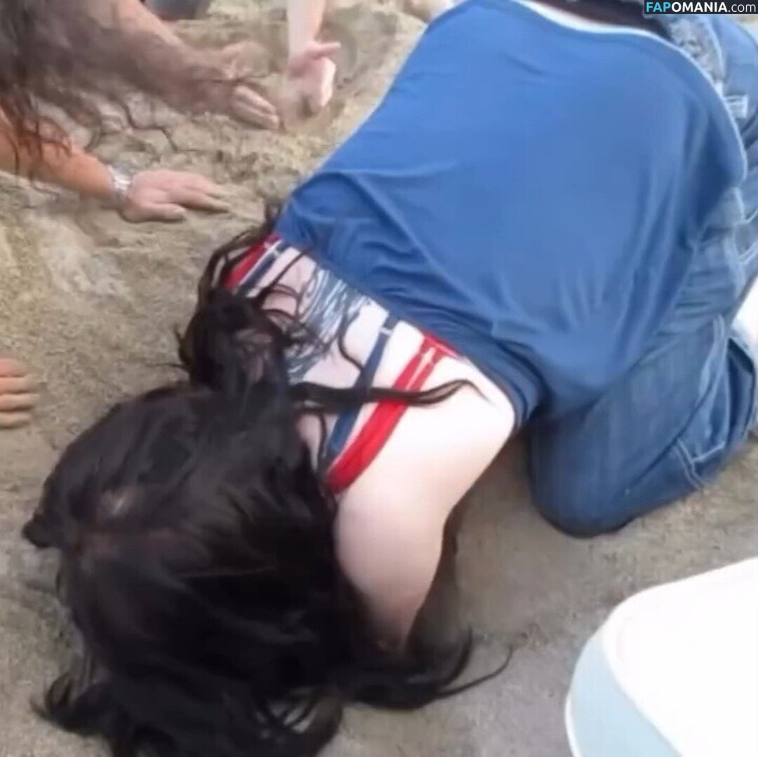 Billie Eilish / Fake / billeeilish / billieeilish Nahý OnlyFans  Uniklá fotka #2333