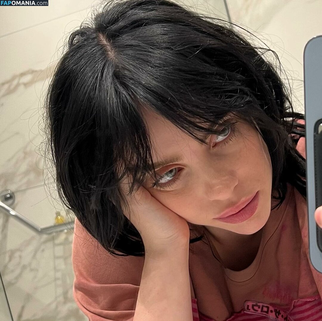Billie Eilish / Fake / billeeilish / billieeilish Nahý OnlyFans  Uniklá fotka #2341