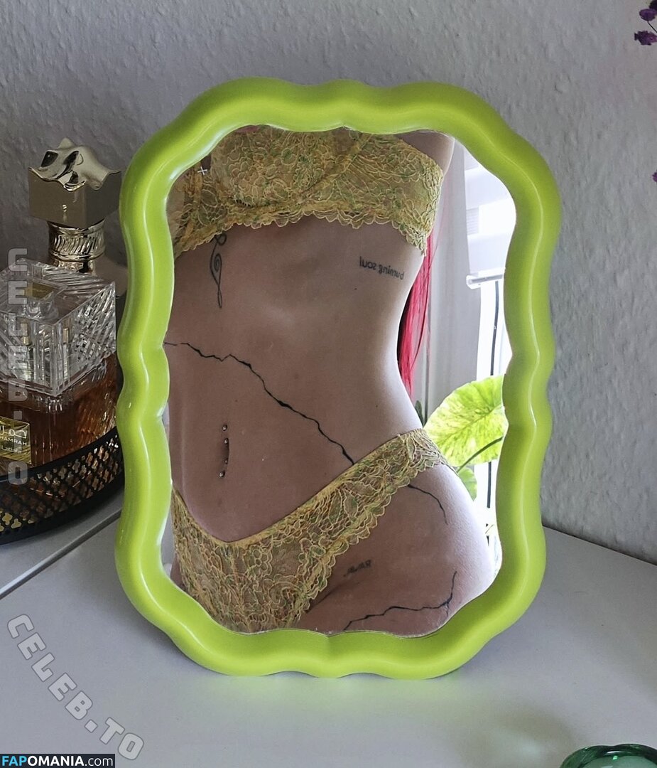 Bimbalabambi Nahý OnlyFans  Uniklá fotka #4