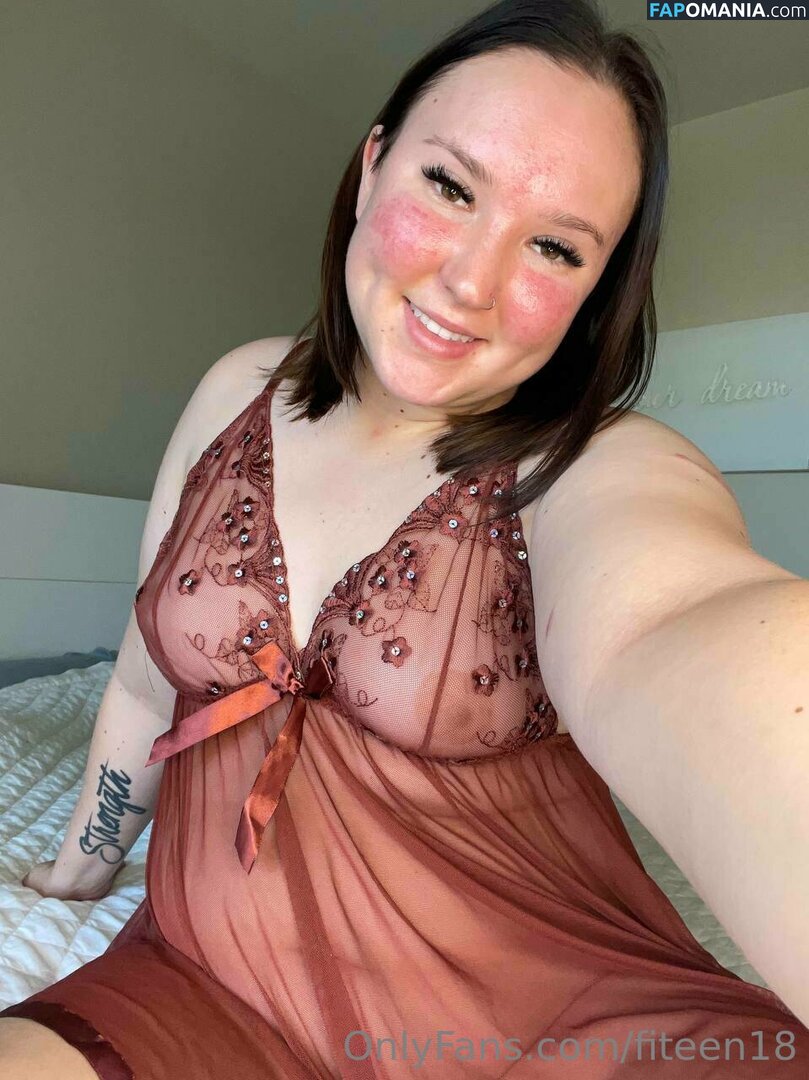 bisexualcollegegirl / rubitout Nahý OnlyFans  Uniklá fotka #3
