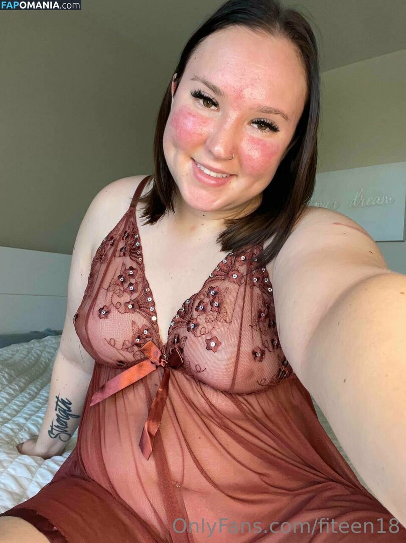 bisexualcollegegirl / rubitout Nahý OnlyFans  Uniklá fotka #5