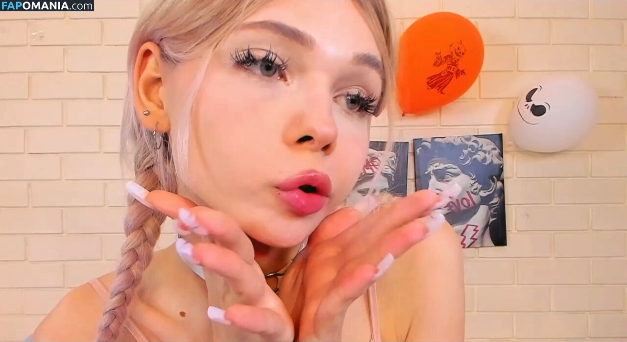 Blondy_fina / blondy_curvy2595 Nahý OnlyFans  Uniklá fotka #2
