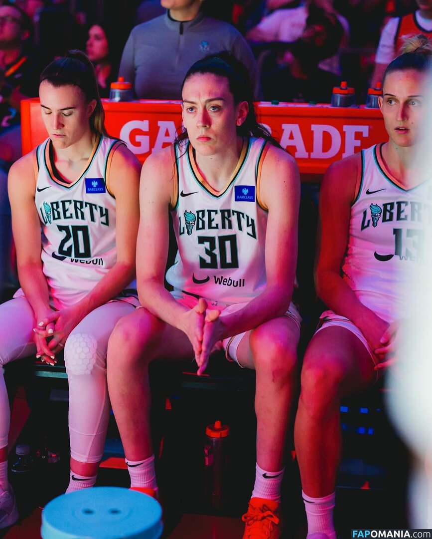 Breanna Stewart / WNBA Player / breannastewart30 Nahý OnlyFans  Uniklá fotka #17