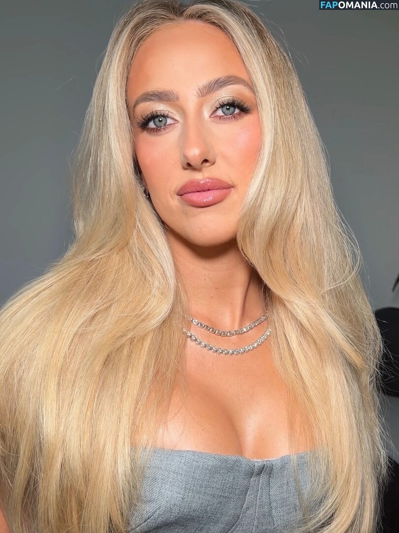 Brittany Lynne / BrittanyLynne / Mahomes / tattoosnthickthighs Nahý OnlyFans  Uniklá fotka #7