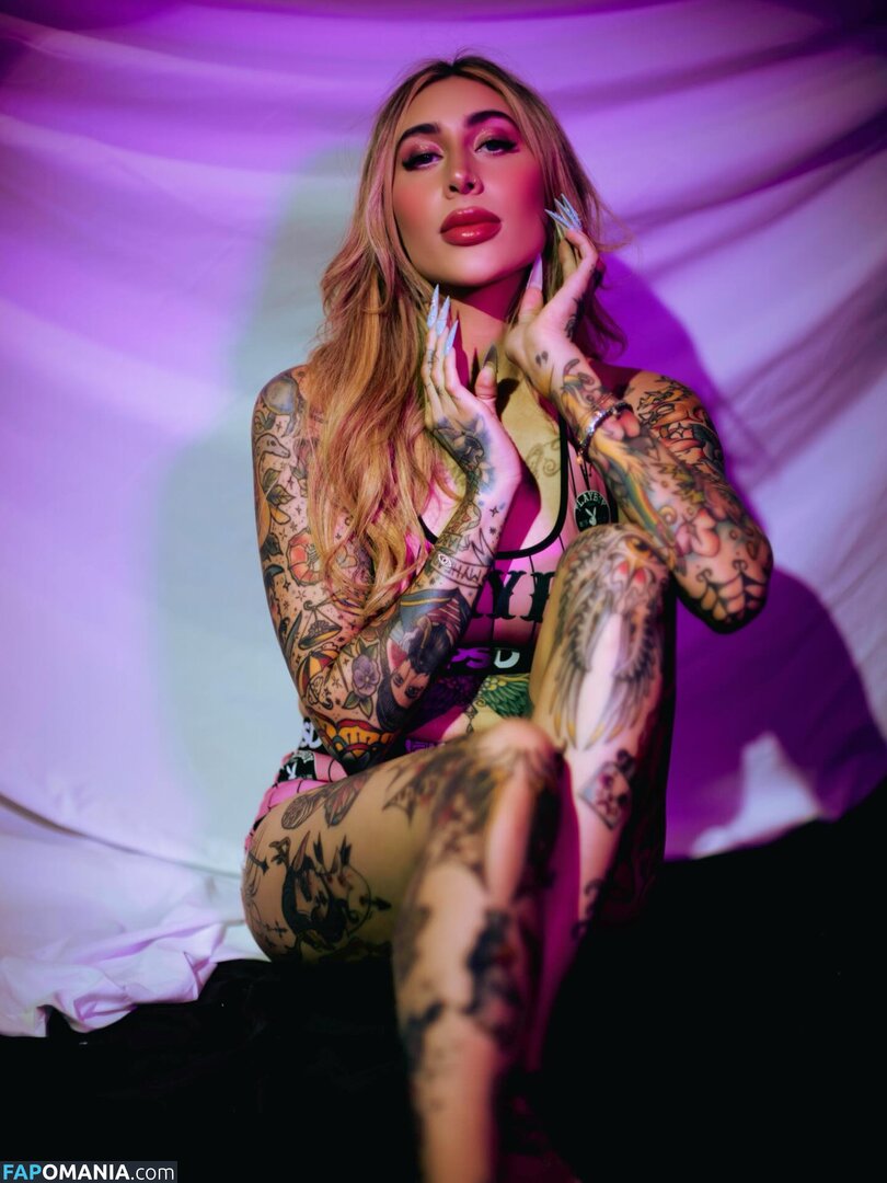 Brittnay Cedzich / brittnaypozen Nahý OnlyFans  Uniklá fotka #1
