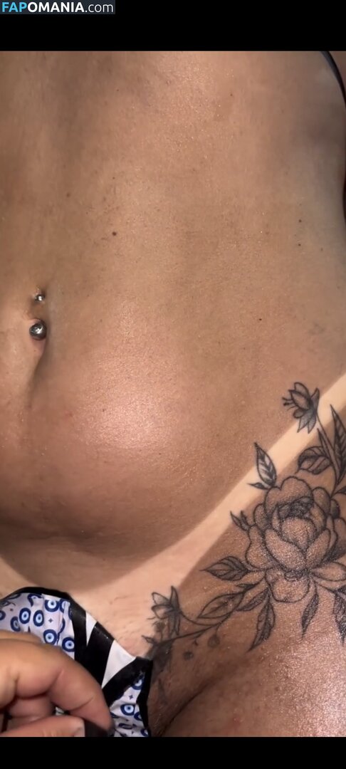 Bronzeamento Natural / biquini marquinha de fita / https: / lorynhadejery / terracodobronze / zer00um Nahý OnlyFans  Uniklá fotka #15