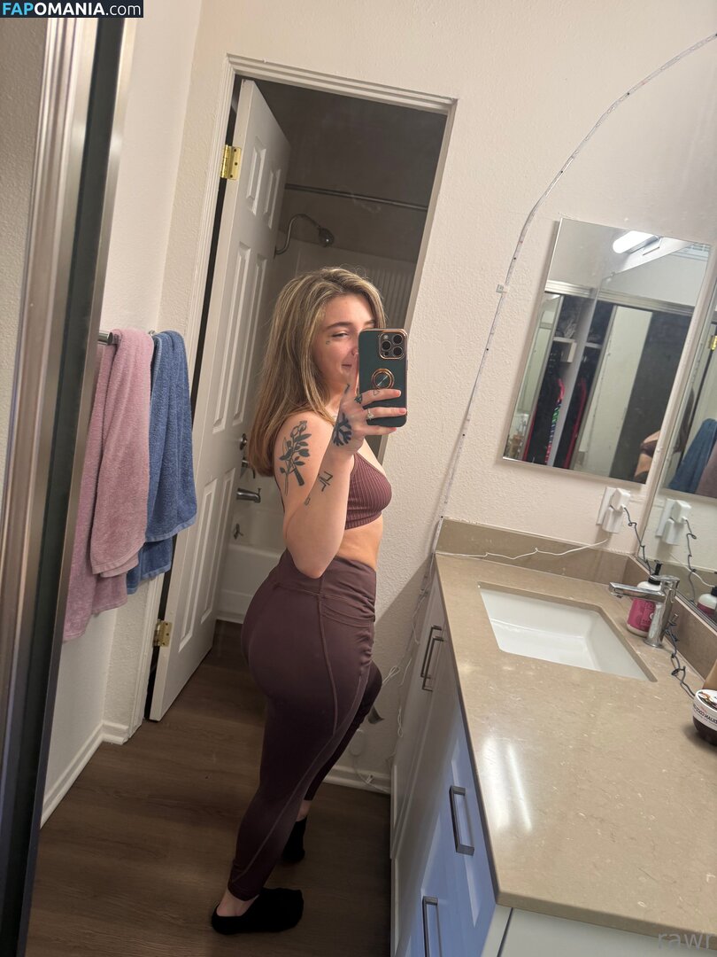 Brooklyn Dunn / brooklynd03 / flowermellon Nahý OnlyFans  Uniklá fotka #6