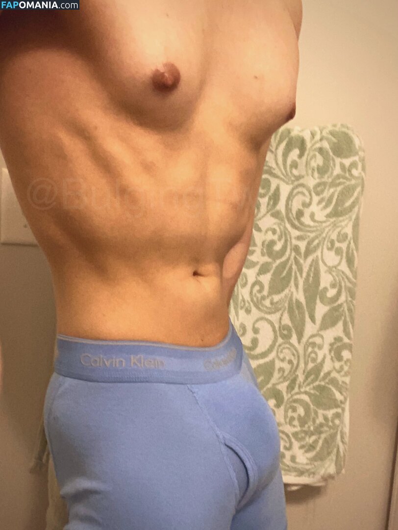 BulgingTwunk / bulging_twunk / https: Nahý OnlyFans  Uniklá fotka #4