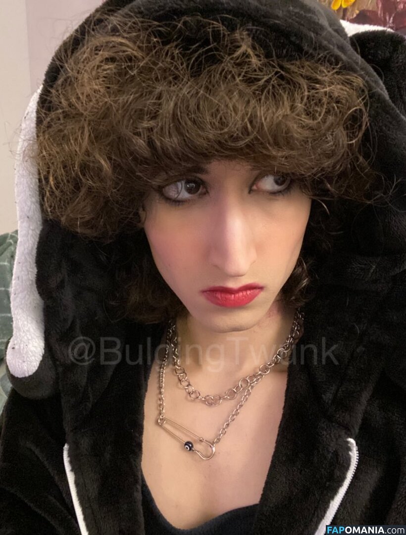 BulgingTwunk / bulging_twunk / https: Nahý OnlyFans  Uniklá fotka #6
