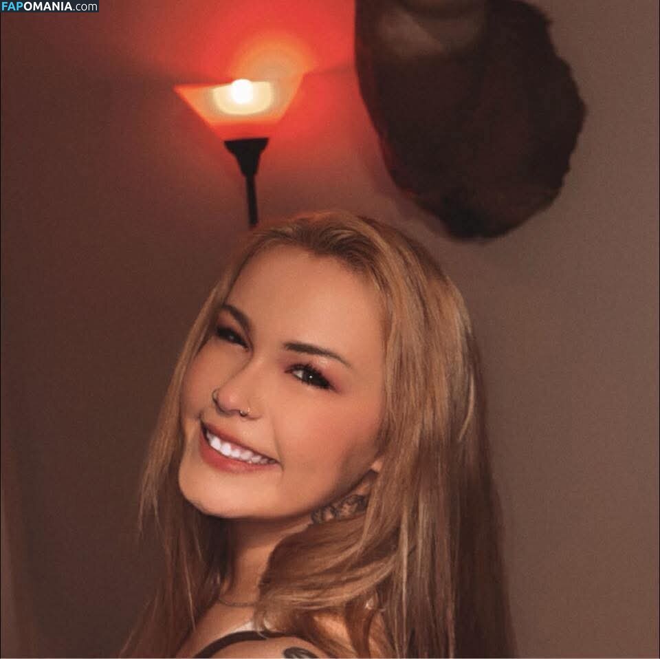 Busty Kristen from Iowa Nahý OnlyFans  Uniklá fotka #2