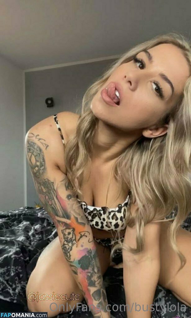 bustylola / bustylola.madrid Nahý OnlyFans  Uniklá fotka #71