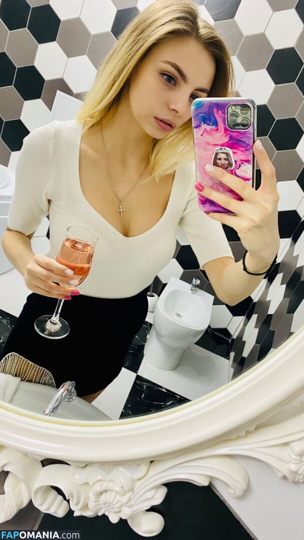 busya18 / busya18plus Nahý OnlyFans  Uniklá fotka #476