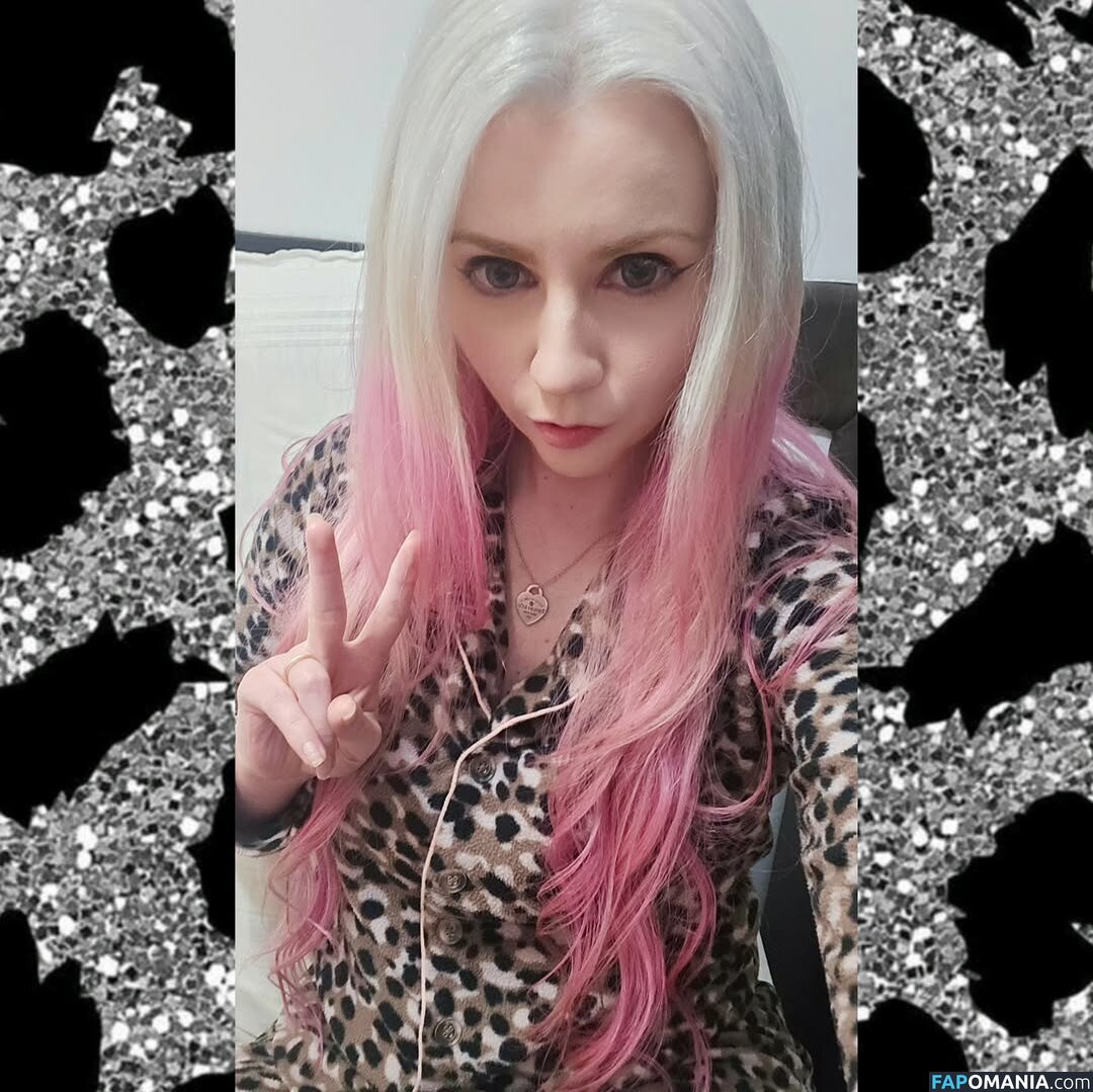 C4momil4 / Instagram Nahý OnlyFans  Uniklá fotka #2