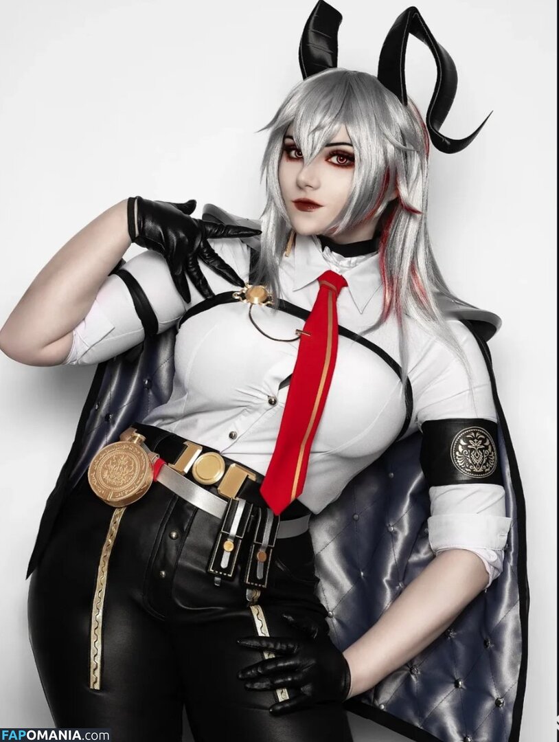 Caffeine Sama Nahý OnlyFans  Uniklá fotka #7