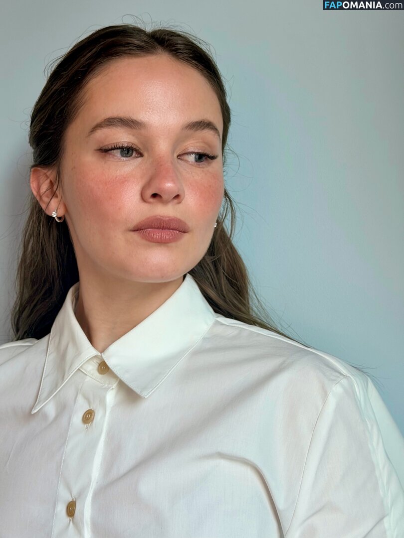 Cailee Spaeny / caileespaeny Nahý OnlyFans  Uniklá fotka #335