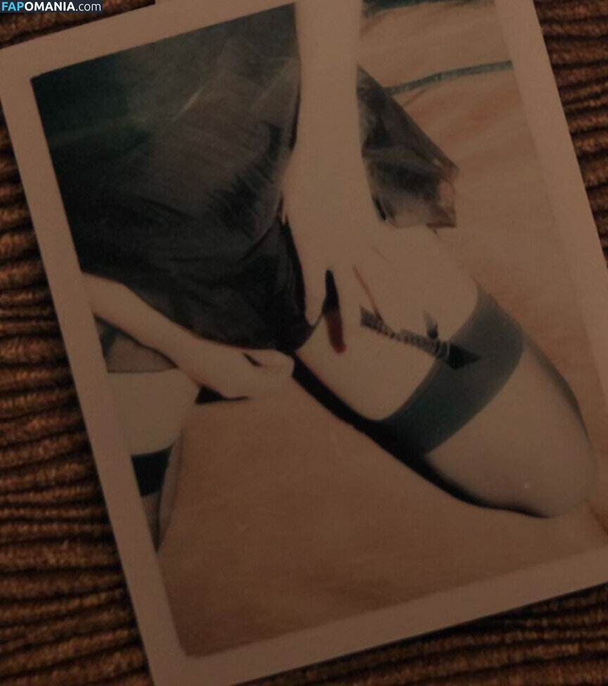 Cailee Spaeny / caileespaeny Nahý OnlyFans  Uniklá fotka #380