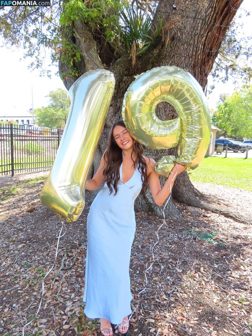 Cailey Presley Fleming / caileypresleyfleming Nahý OnlyFans  Uniklá fotka #12