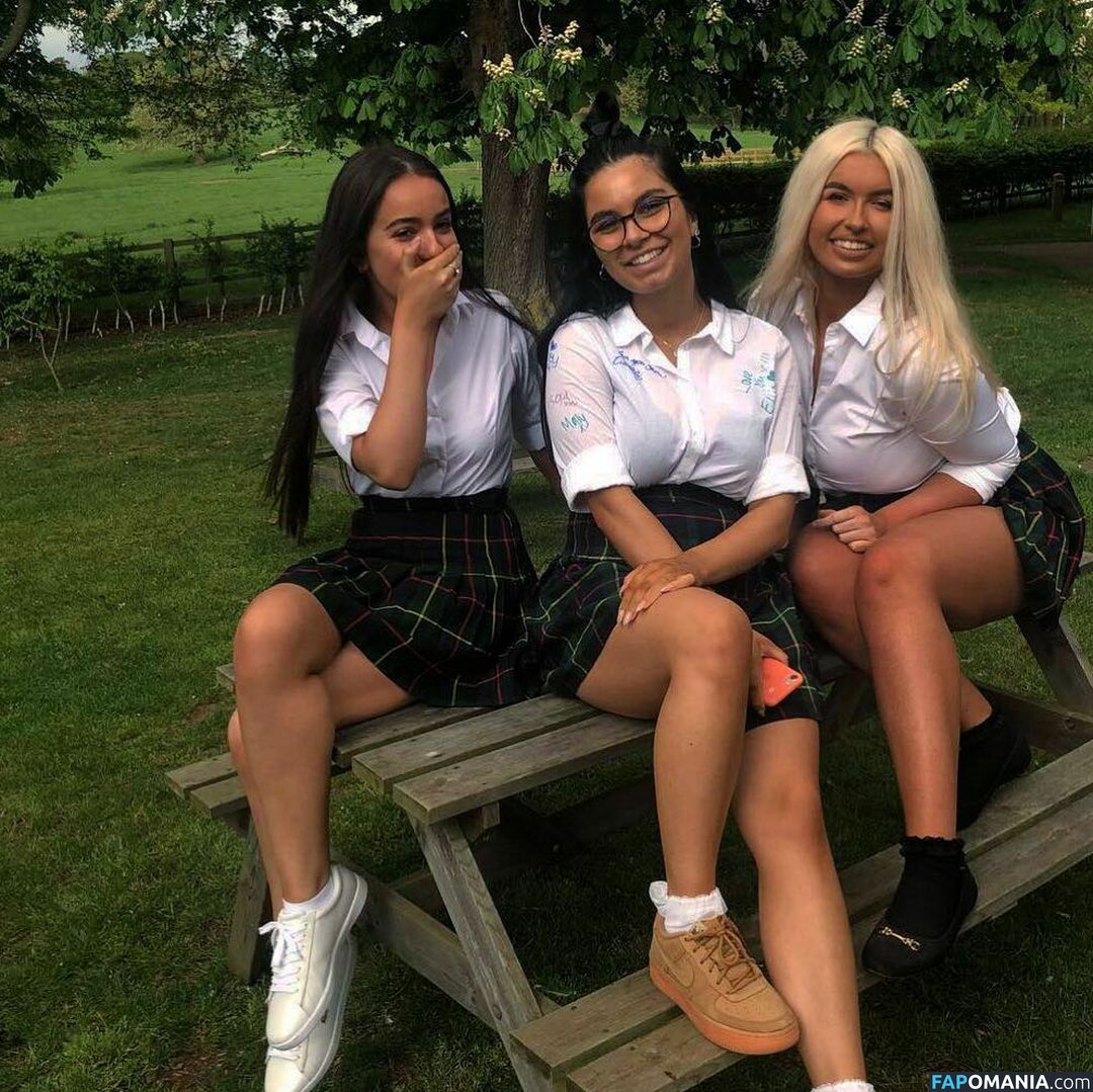  / Caitlin / Slowpuke / caitlinpauyaaa / slowpuke_ Nahý OnlyFans  Uniklá fotka #23